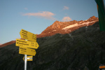 Sonnenaufgang am Friesenberghaus* Sonnenaufgang am Friesenberghaus*
