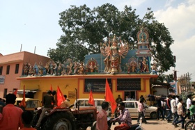 Überall wird das Ganesha-Festival gefeiert Überall wird das Ganesha-Festival gefeiert