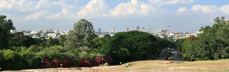 Blick vom Lal Bagh Garten über die Gartenstadt Bangalore Blick vom Lal Bagh Garten über die Gartenstadt Bangalore