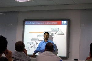 Und wieder einer von vielen Vorträgen* Und wieder einer von vielen Vorträgen*