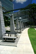 Sonnenschutz am WTC-Teich Sonnenschutz am WTC-Teich