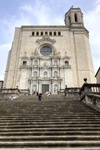 Die steilen Treppen hinauf zur Kathedrale von Girona.