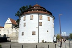 Der mächtige Reckturm / Gerichtsturm am westlichen Ende der Stadtmauer.