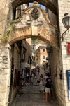 Eingang der Gasse Put do Svetog Ivana ist der Beginn des Aufstiegs.