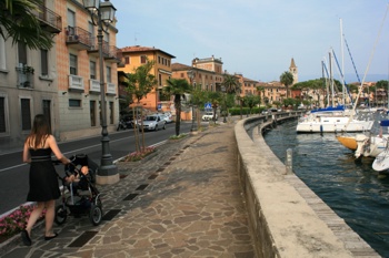 Uferpromenade in Toscalano-Maderno.