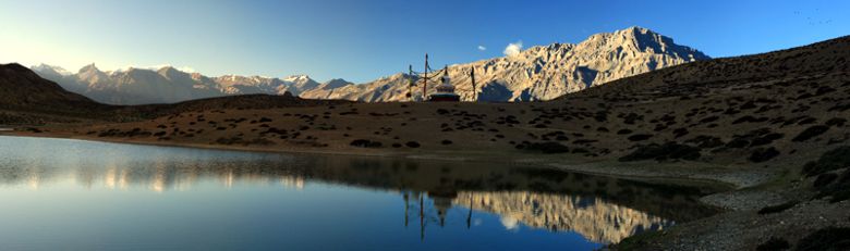 Sonnenaufgang am Dhankar Lake