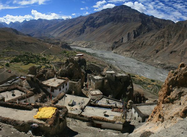 Blick von Dhankar ins Spiti Valley