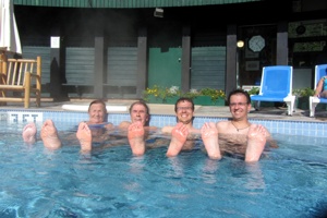 Baden in den Nakusp Hot Springs.*