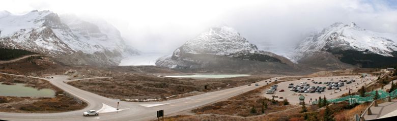 Das Gelände des Columbia Icefields.
