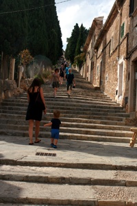 Die 365 Stufen in Pollença hinauf auf den Kalvarienberg.