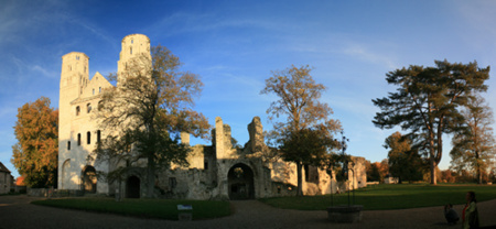 Abteilkirche Notre-Dame in Jumiéges