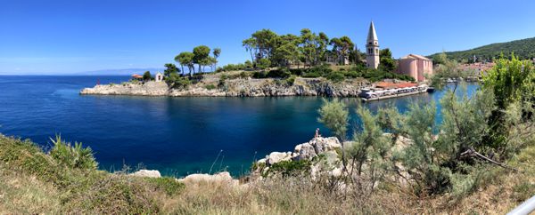 Der malerische Hafen von Veli Lošinj in der Kvarner-Bucht.