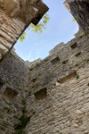 Blick in einem der Burgtürme nach oben.